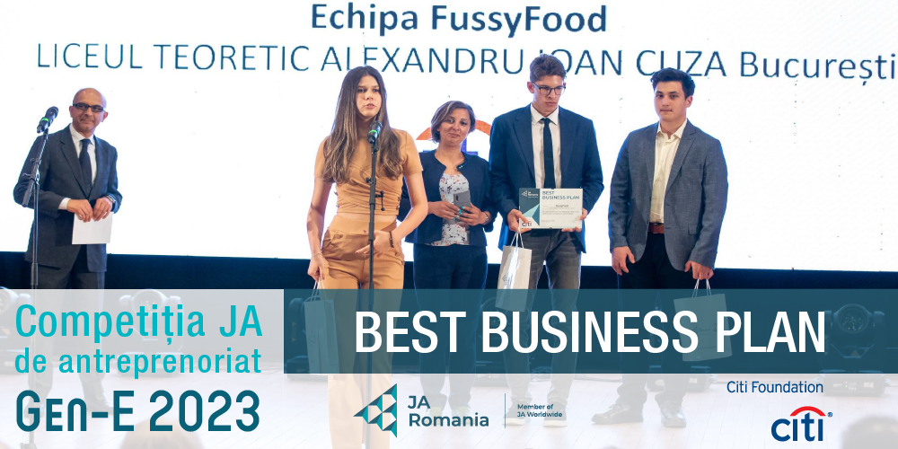 PREMIUL BEST BUSINESS PLAN SUSȚINUT DE CITI FOUNDATION ȘI CITI ROMÂNIA A FOST ACORDAT LA COMPETIȚIA JA DE ANTREPRENORIAT GEN-E ECHIPELOR FUSSYFOOD ȘI CoReWA